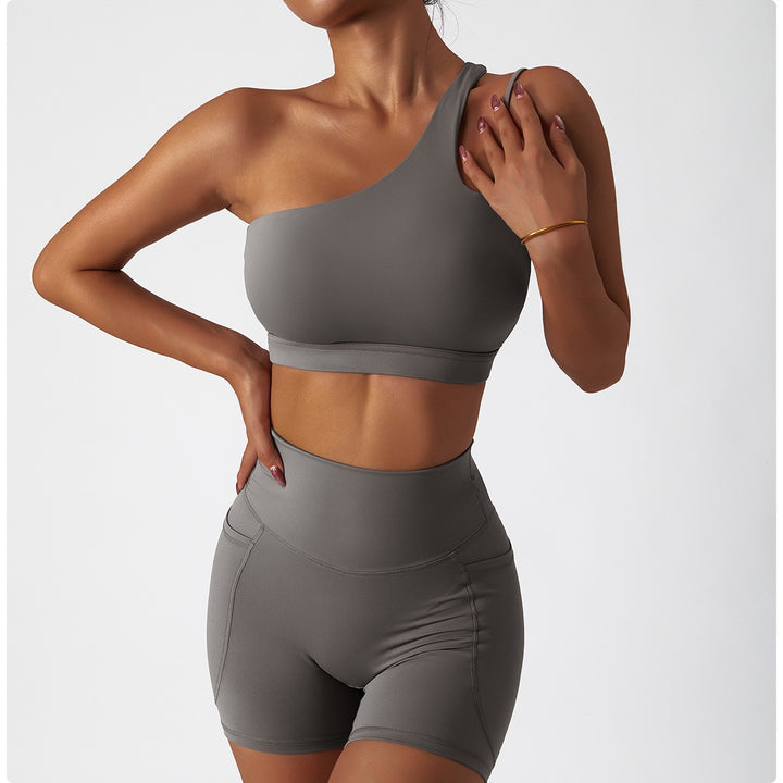 Aela sports shorts set